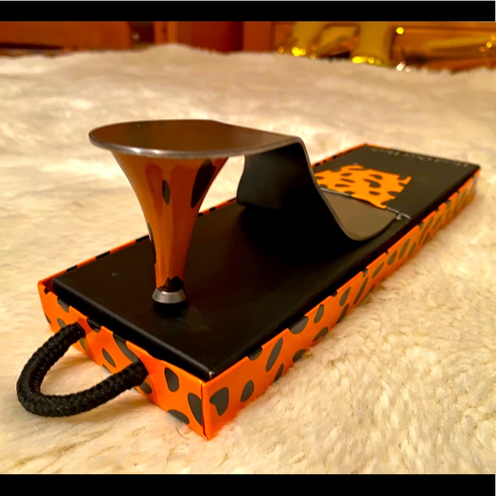 💥 NEW w/the Box! « Head Over Heels » 🍰 Cake server